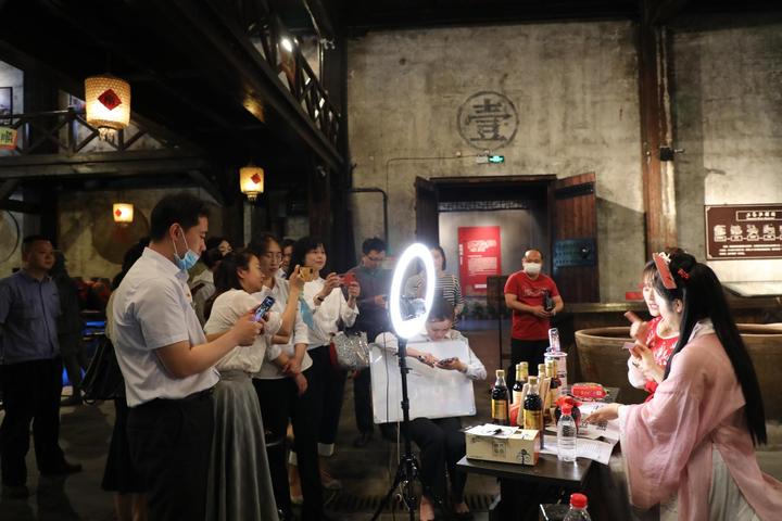 恒顺醋业是占有率第一吗,恒顺醋业业绩怎样