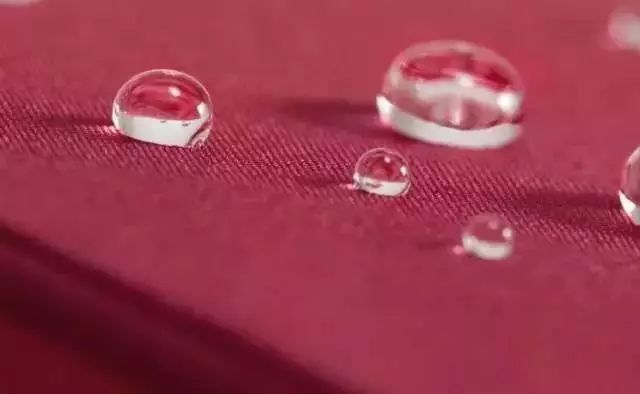 胶囊伞轻便防晒,轻而小巧的防晒伞