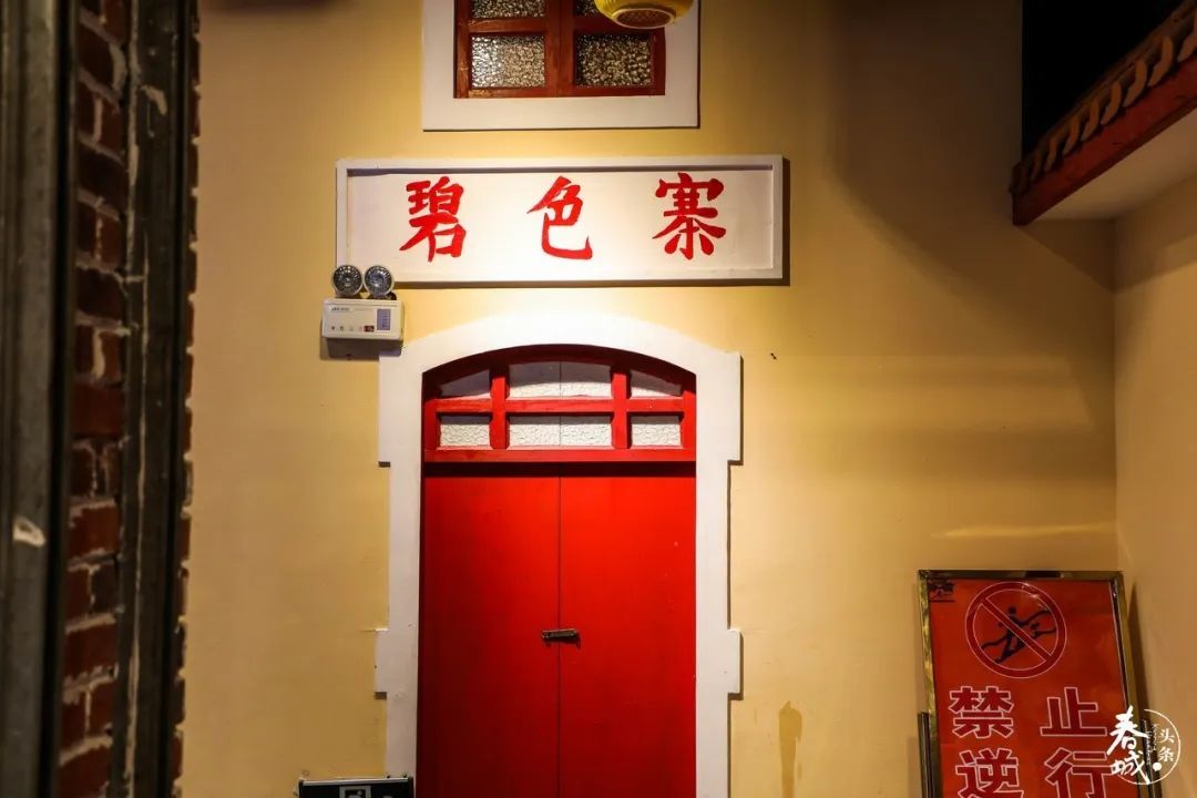 老昆明的网红美食街,老昆明网红美食小吃街打卡