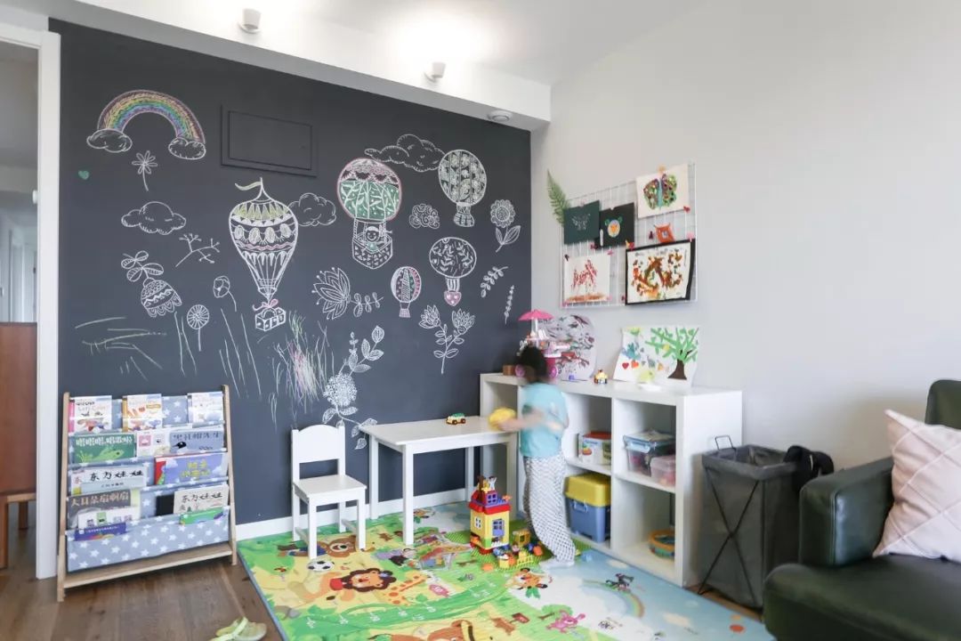 有两个宝宝的家庭应该怎么办,有娃的家里就一定会乱吗