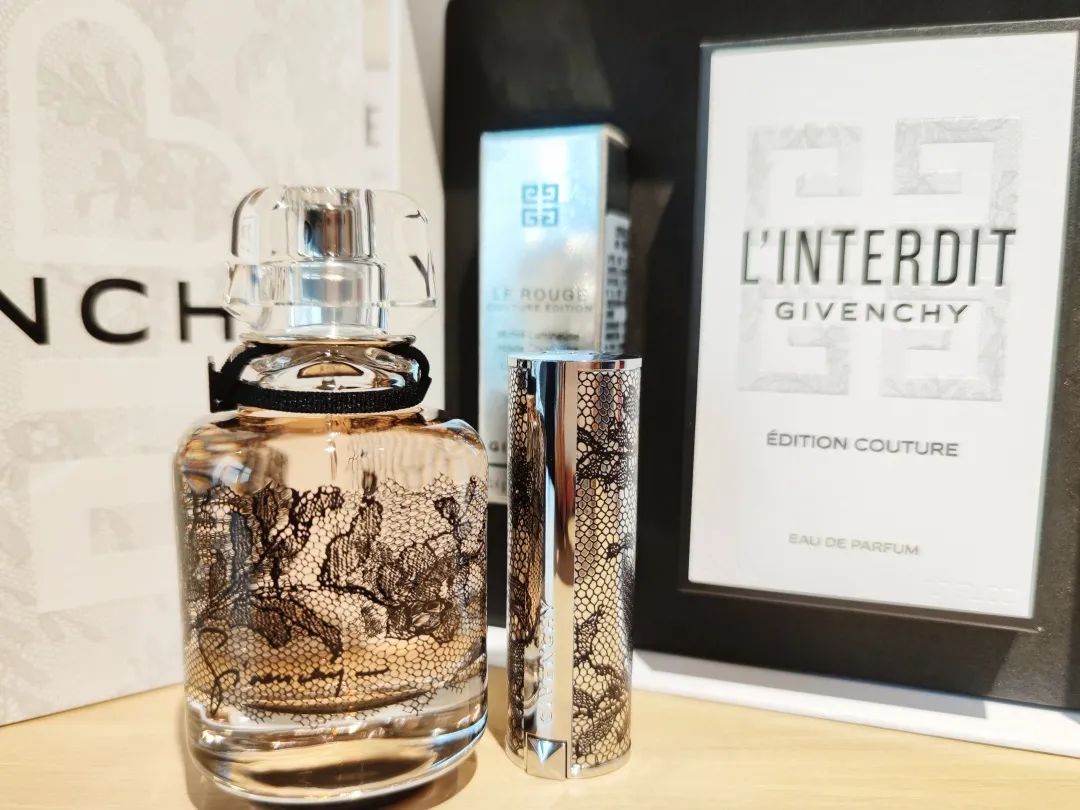 开箱最近买的新品,开箱看一下好的手机