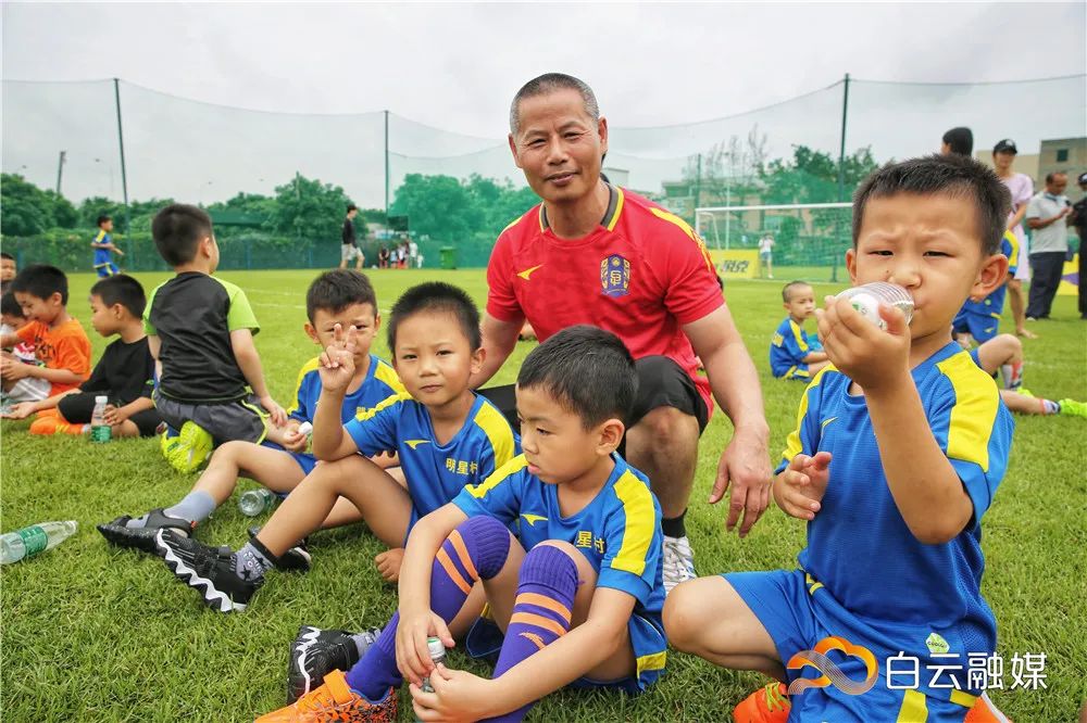 人和球队青训,人和镇校园足球比赛