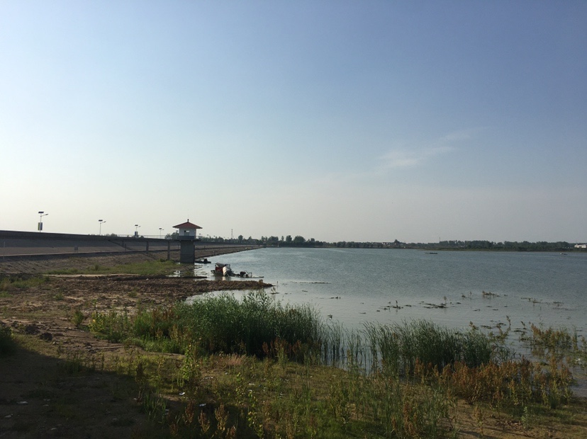 水库地形不好怎么甩大鞭,水库甩大鞭钓鱼