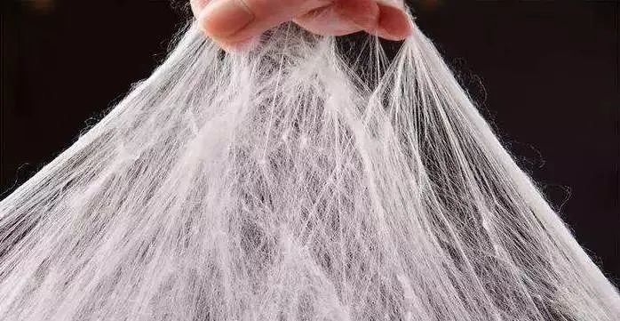 蚕丝被曝光事件,蚕丝被真相图片