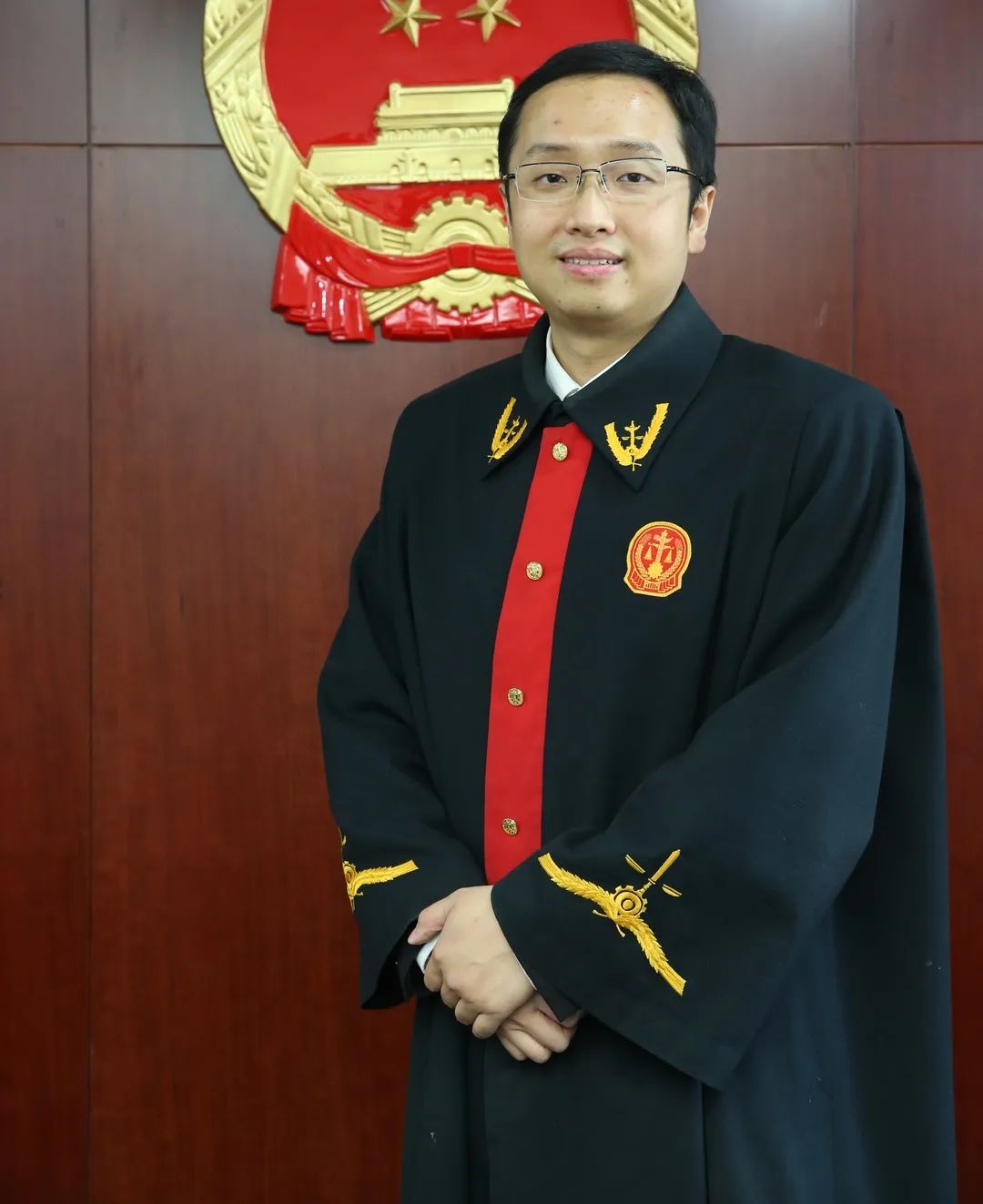 私密空间*拍偷**、AI换脸？看看民法典人格权编如何回应！