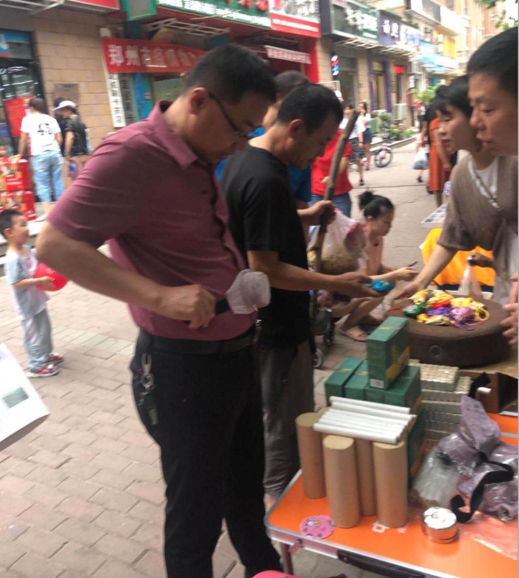 摆摊真的很赚钱吗,还愿意去摆摊吗