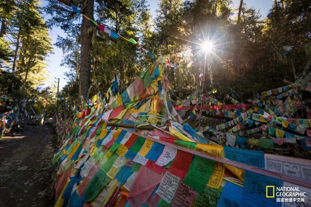 雨崩村自驾转山攻略,雨崩转山朝圣之旅