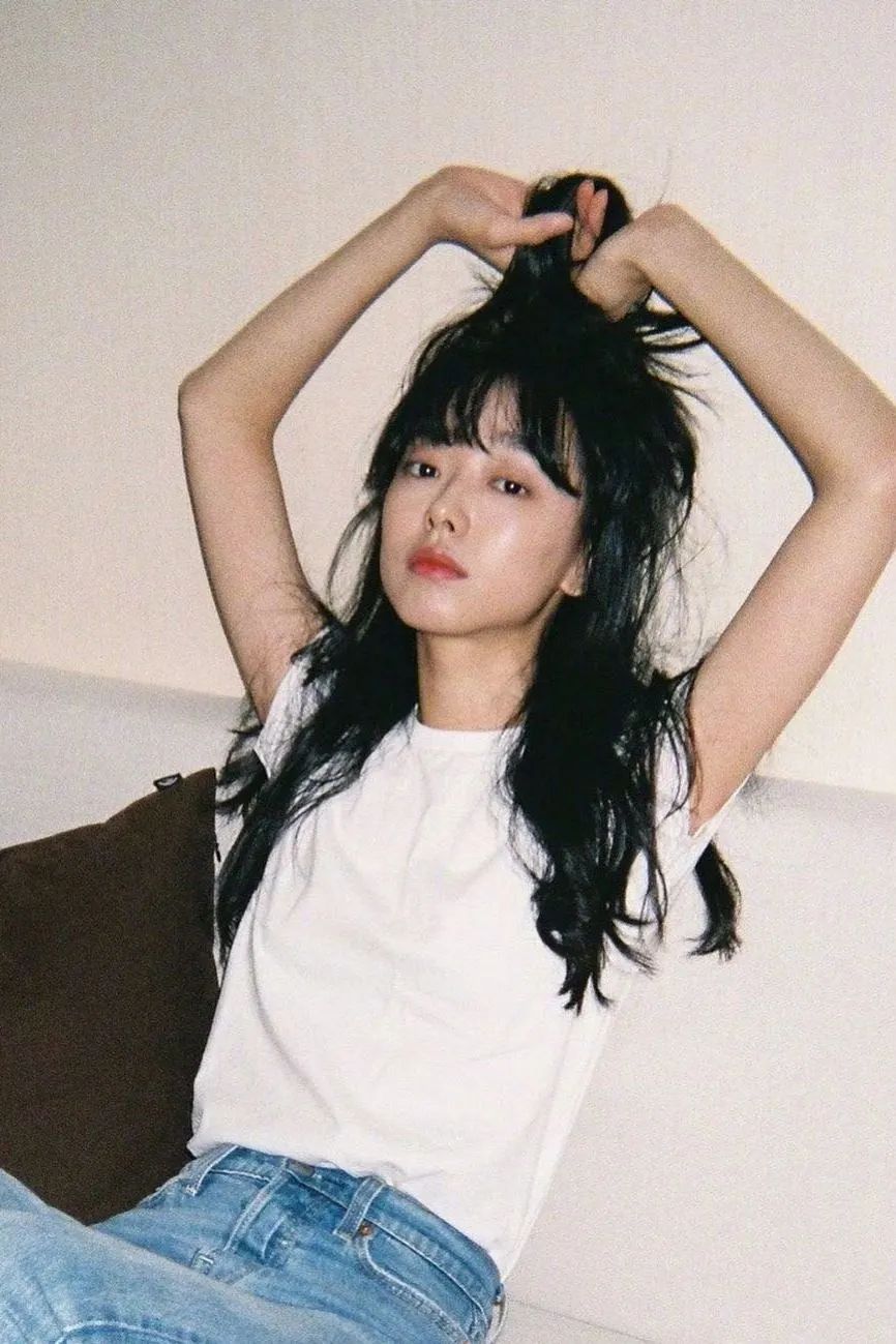 开完双眼皮为什么要往上看,开过的双眼皮可以再埋线吗