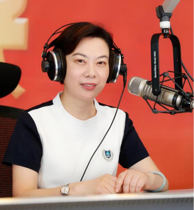 在学校骑自行车是什么体验,在学校骑摩托车是种什么样的体验