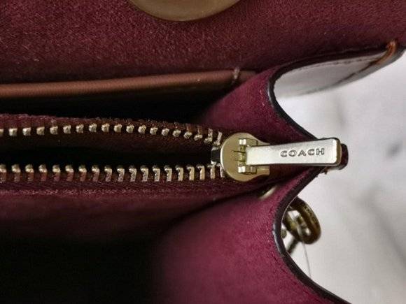 coach包店里买,coach包卖二手