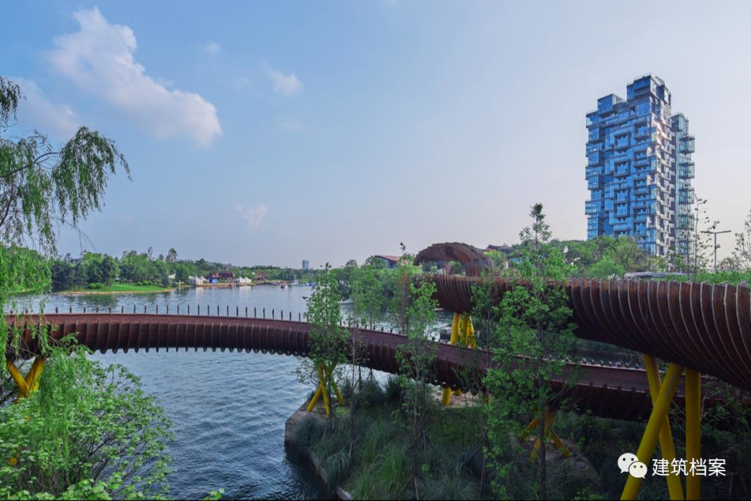 罗立平麓湖,罗立平麓湖生态城