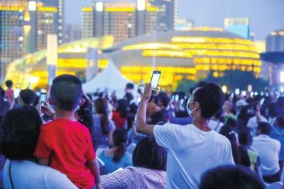 夏风沉醉的夜晚,郑州夏季的夜晚真美