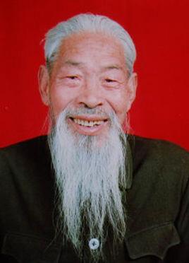 复仇者联盟原地解散,现在复仇者联盟是不是解散