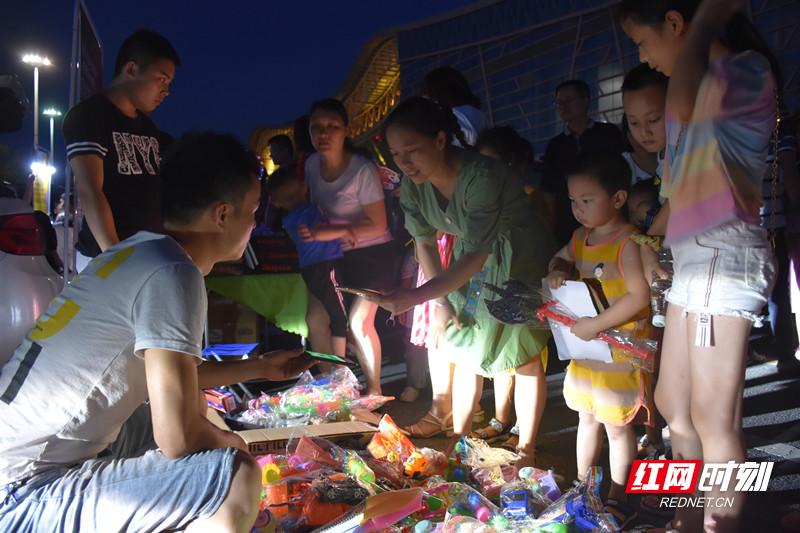 地摊孟婆汤卖的什么饮料,孟婆汤一样效果的地摊创意