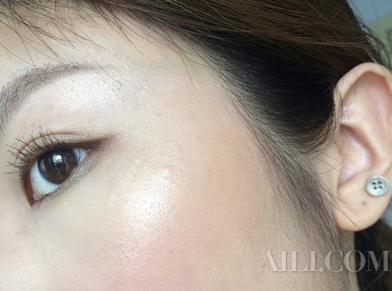 自带滤镜的妆前乳,自带磨皮美颜的妆前乳好用吗女士