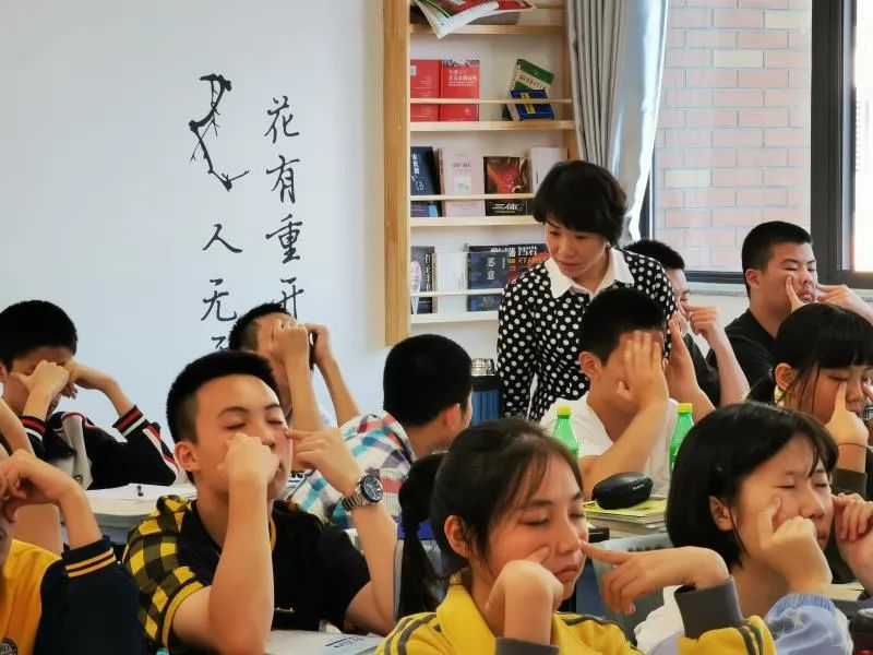 福州三中滨海校区什么时候开校,福州三中直播