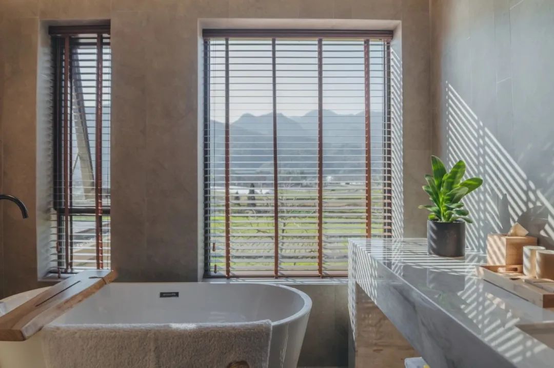 娄艺潇住的哪个酒店,娄艺潇旅游住民宿