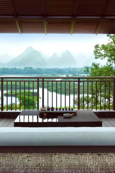 比买一送一还划算，全年不涨价！享山水画里329㎡双卧别墅，玩皮划艇漂流