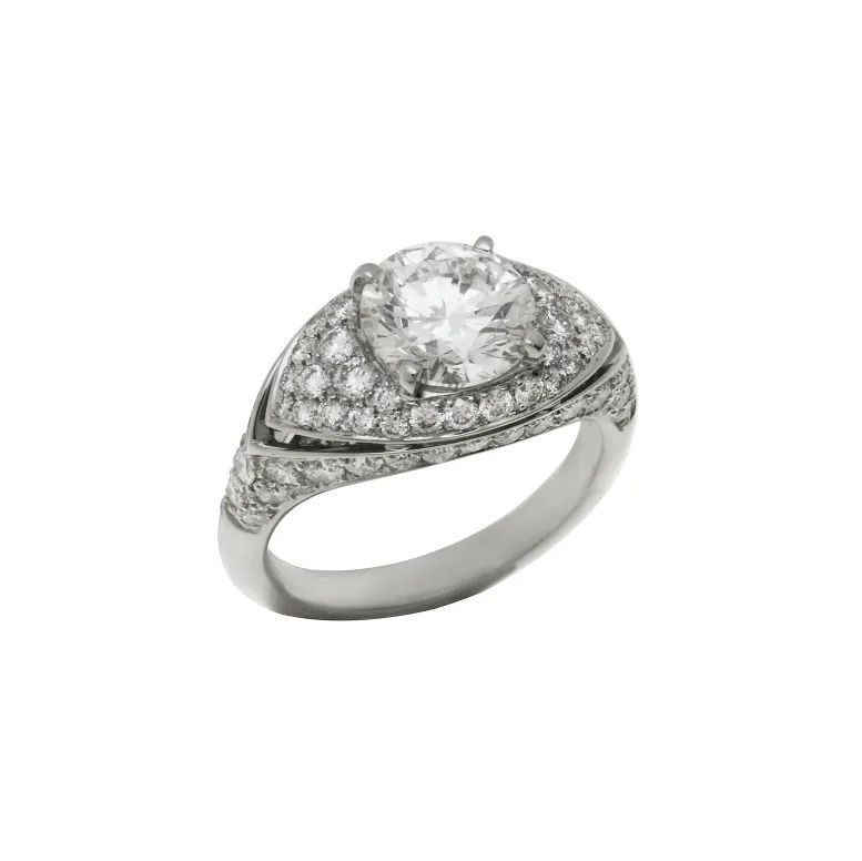 三克拉的钻戒一般要多少钱,三克拉方钻戒大概多少钱