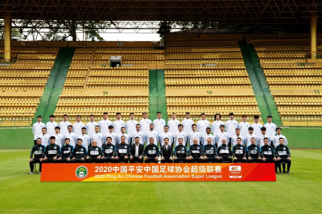 我们的全家福来啦!还有帅气的定妆照