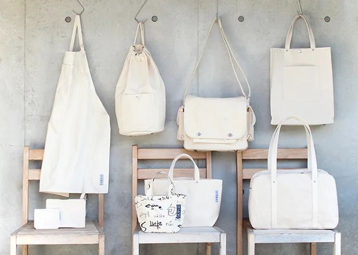 王漫妮同款包包帆布包搭配,王漫妮同款包拼接