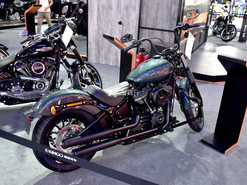 成都车展看豪车视频,带你看成都车展