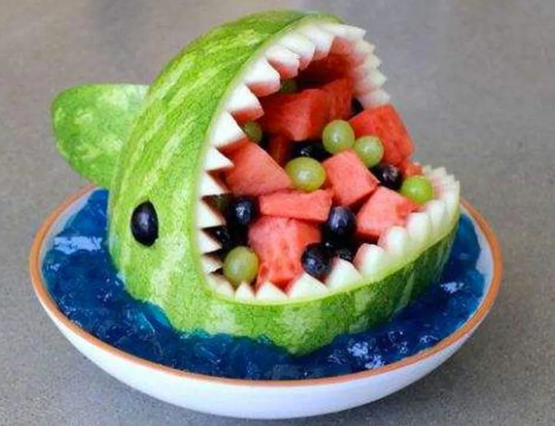 玉环头闻丨西瓜免费吃！免费送！吾悦这是什么惊天福利