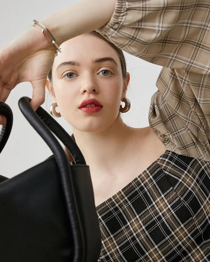 讲时尚穿搭,讲穿搭轻奢