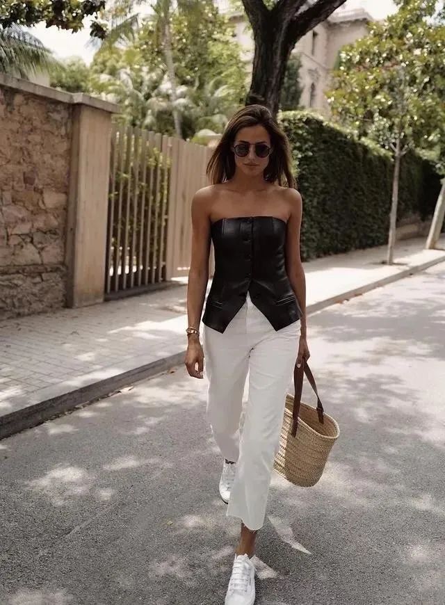 BAO料｜没有一只草编包，怎么能好好过夏天呢？