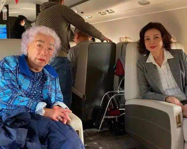 奚梦瑶自曝生活迁就何猷君,奚梦瑶哪一年跟何猷君在一起