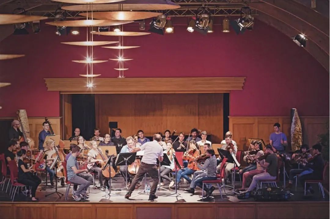 这家酒店凭什么欧洲第一？艺术最“吸睛”