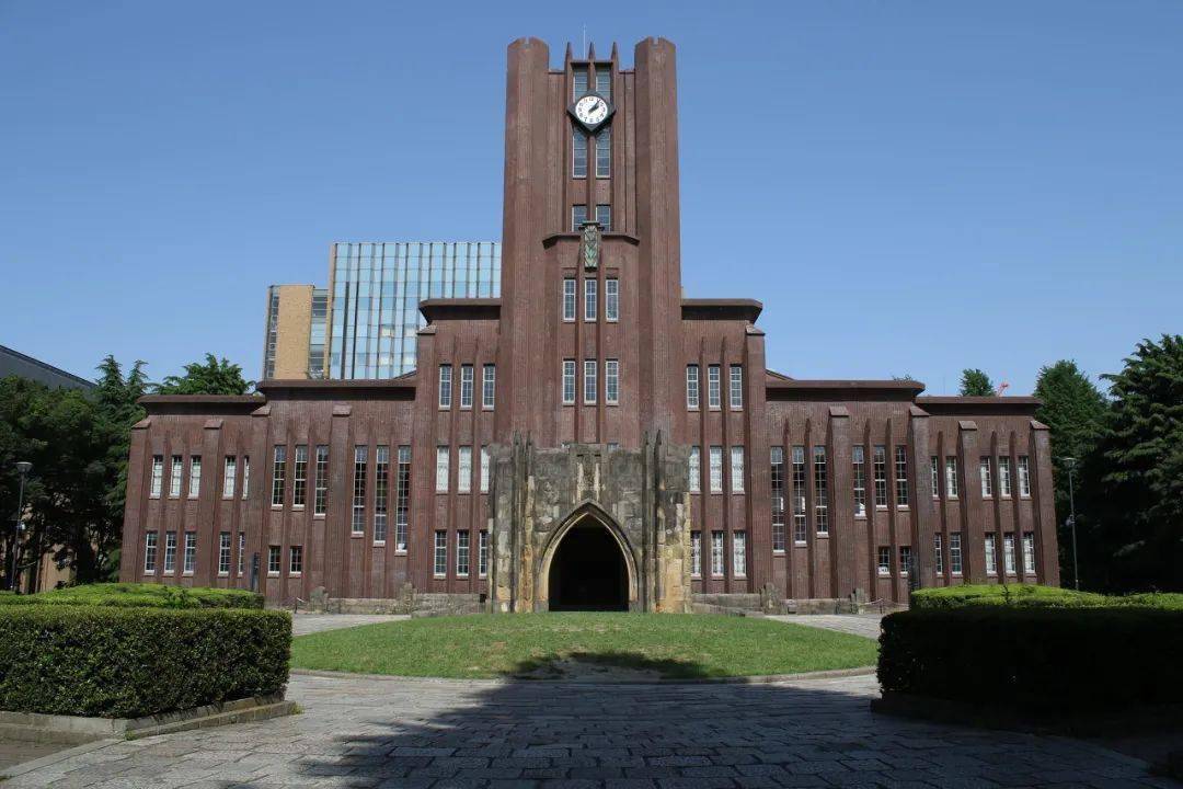 别老盯着裸考低分进名校有捷径,低分读名校有捷径