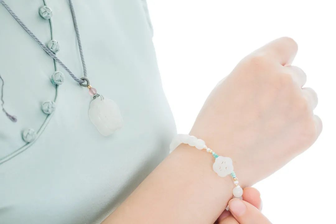 新疆和田为什么买不到真东西,在新疆能买到正宗和田玉吗