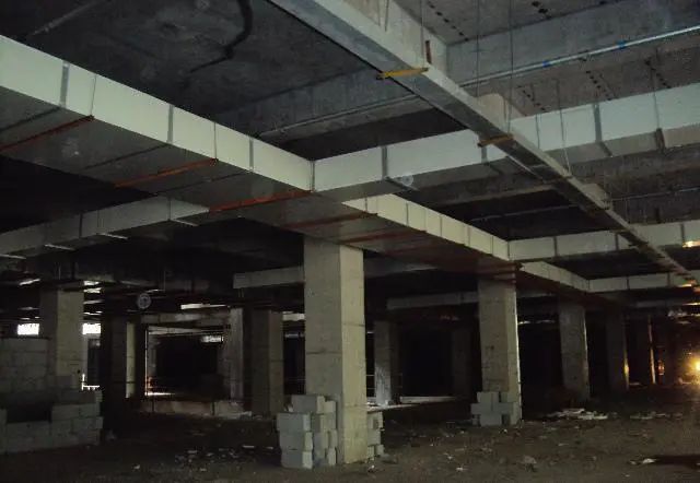 中央空调里加*粟罂**壳粉，能不能让员工加班上瘾