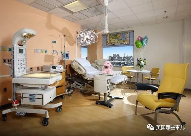 超级有钱的孕妈都咋生娃？居然还有专门打理一切的“孕期管家”....