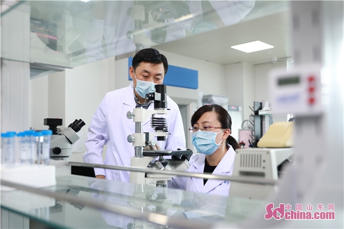 毓秀钟灵的诗词,毓秀钟灵