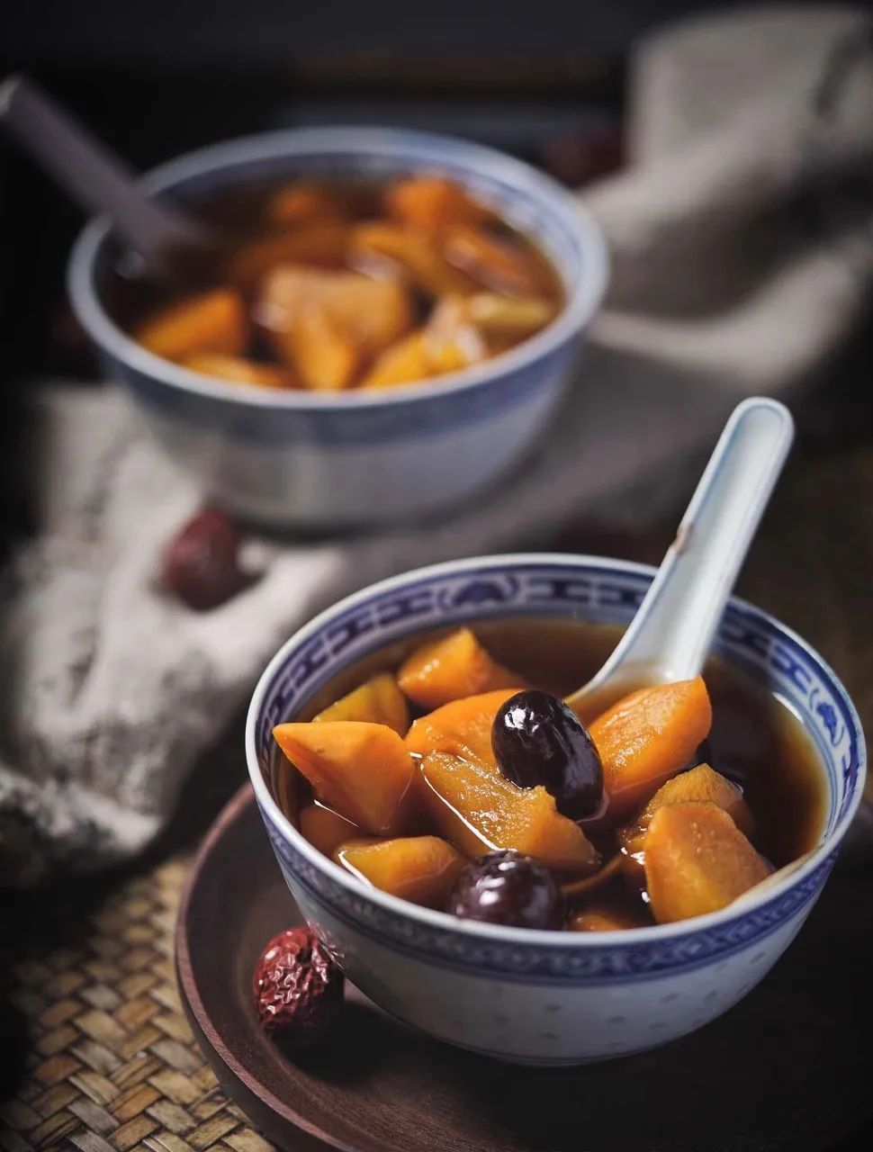 广东人吃甜汤的视频,广东糖水有多绝