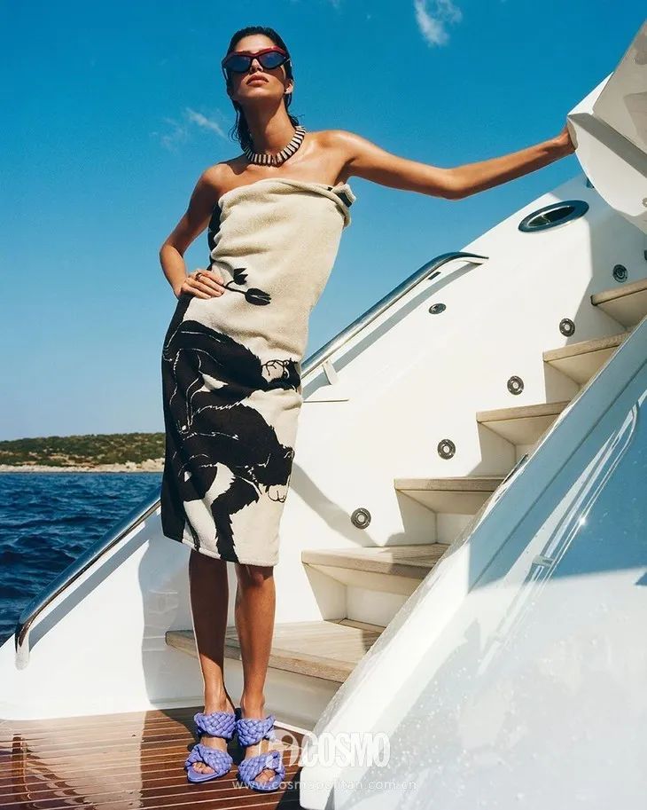 杨采钰倪妮李梦,杨采钰欧阳娜娜