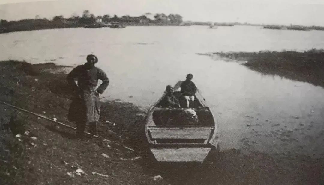 黄浦江变宽,黄浦江上过江通道