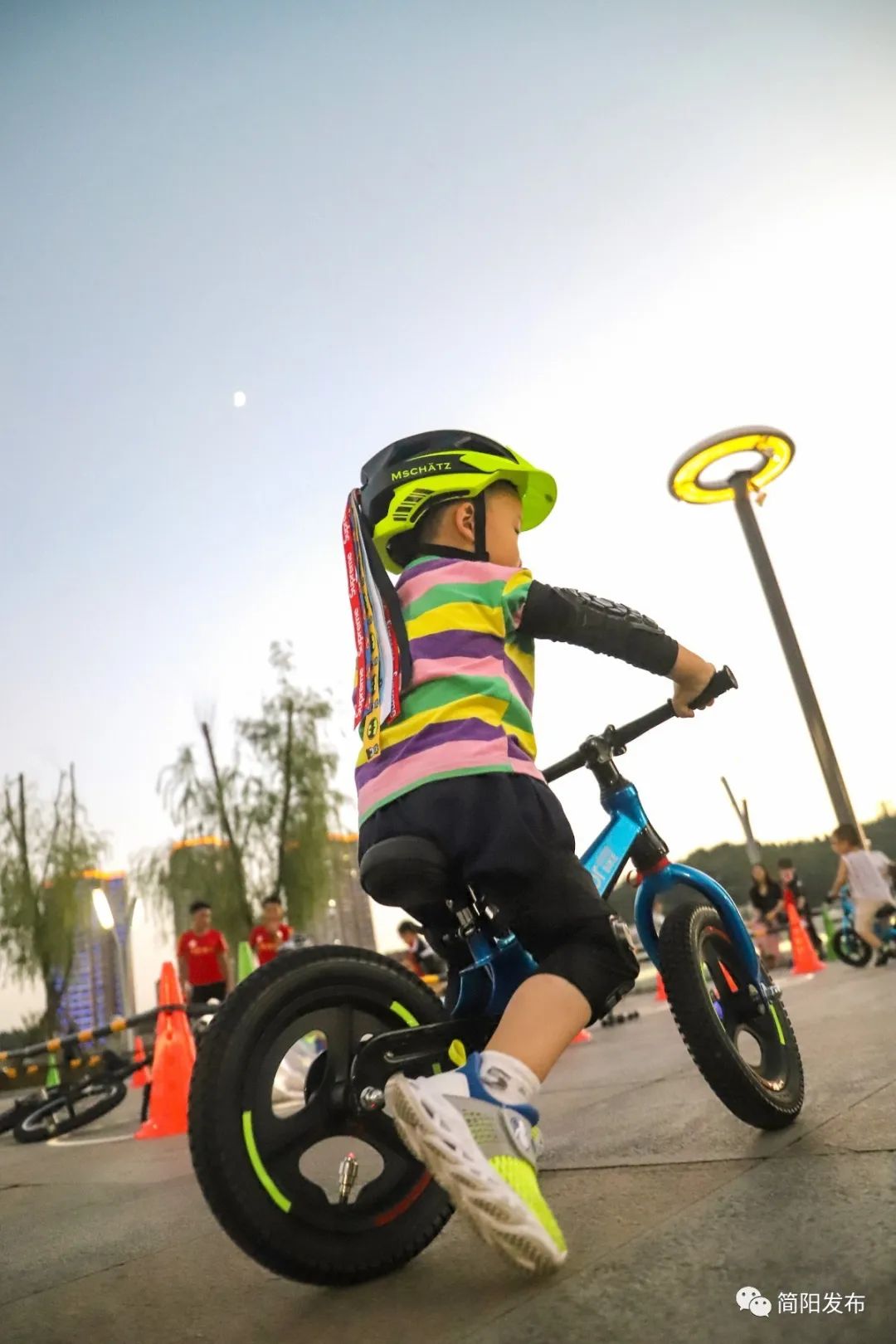 雄州影像,简阳雄州健身