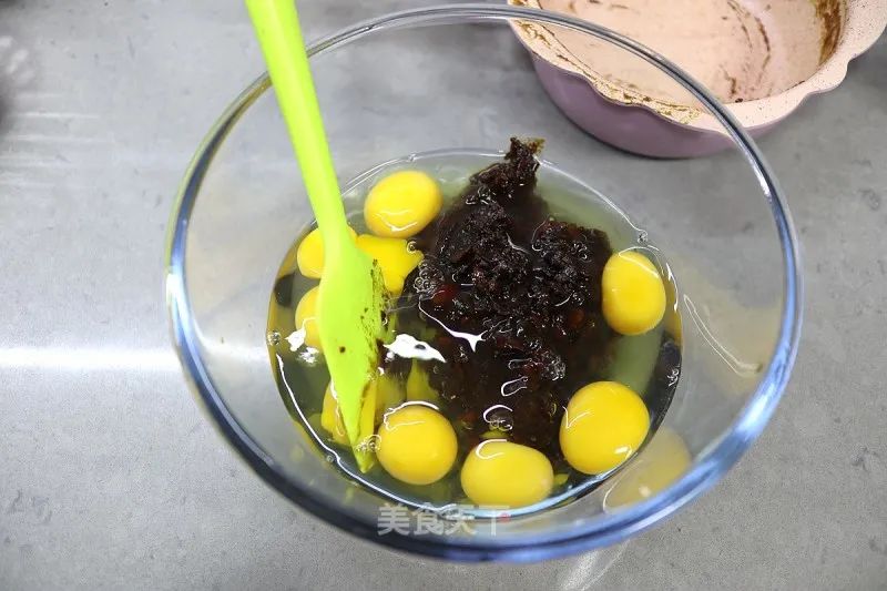 一日吃三个枣容颜不会老,一日吃三蒸枣终身不显老