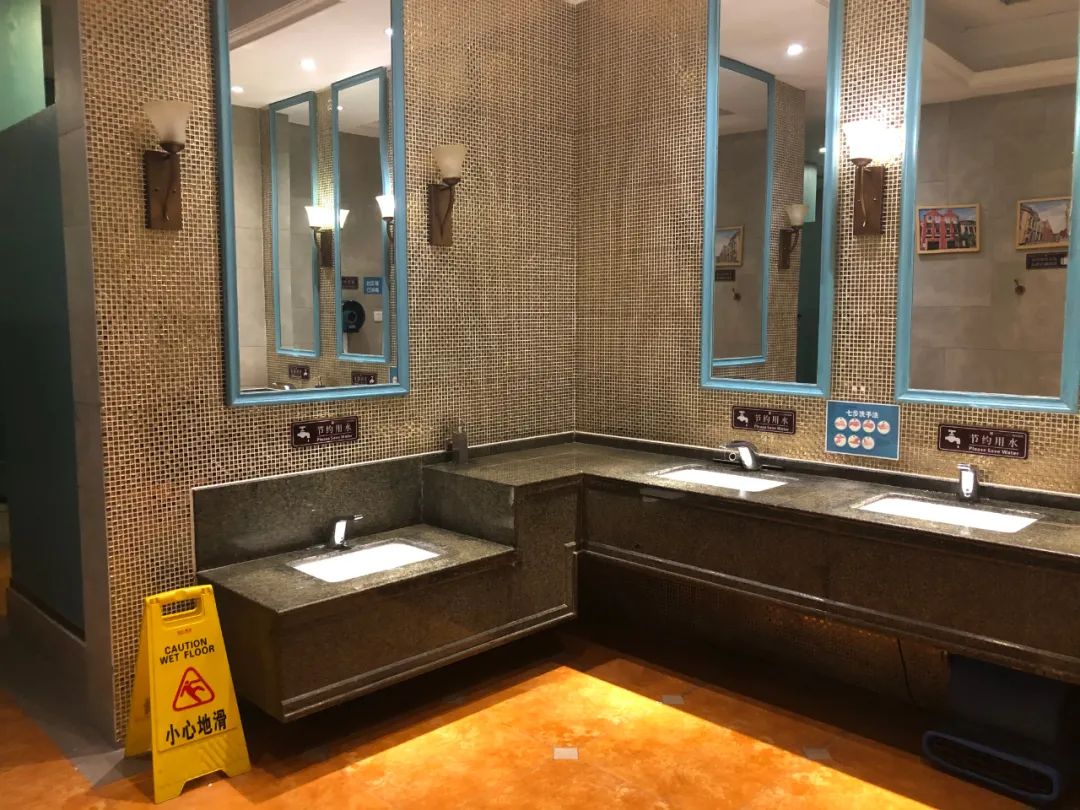 临潼奥莱现状,临潼奥莱有没有北面