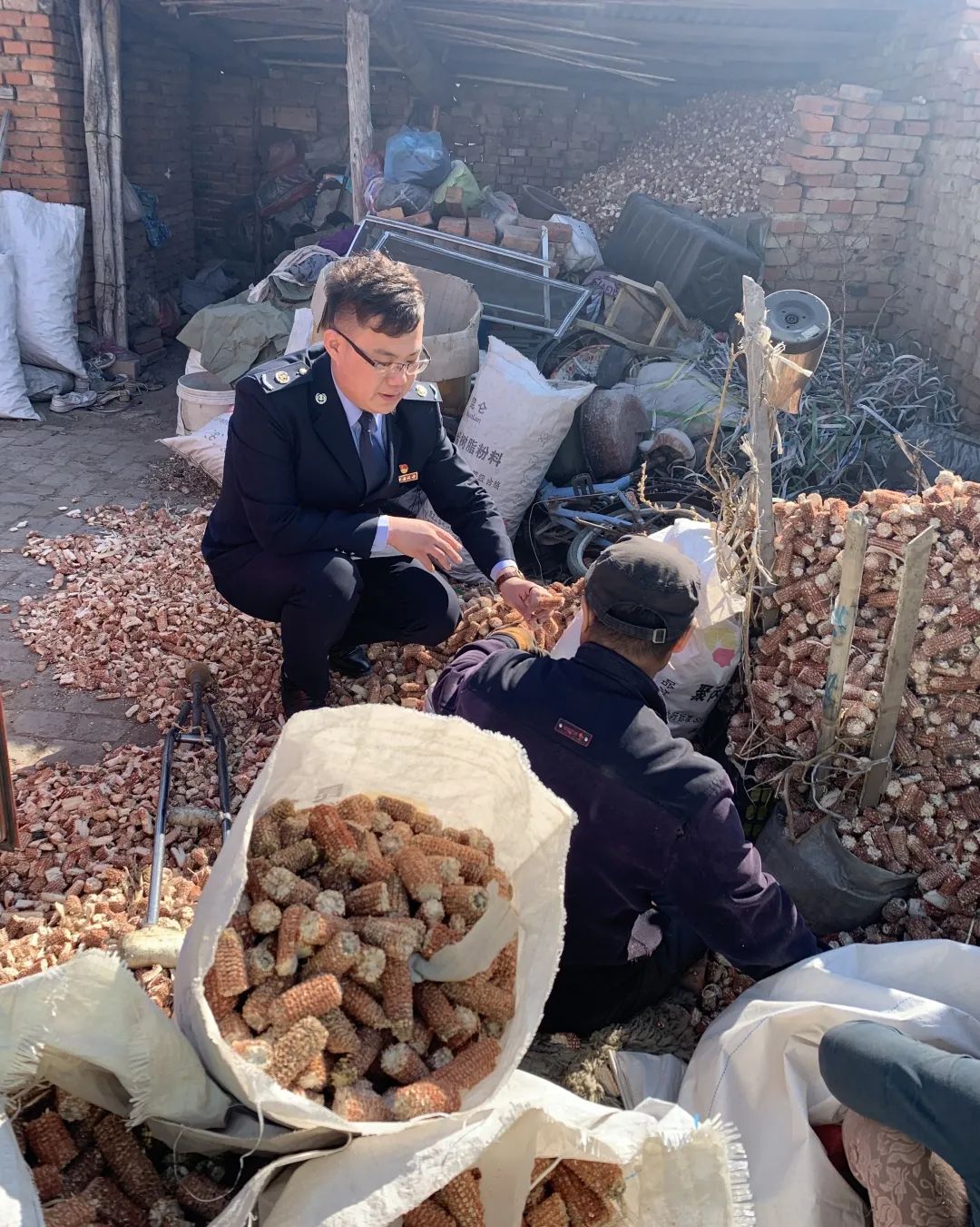 90后税务干部的担当 (作为一名青年税务干部从心出发)