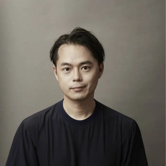 凭借一家%Arabica门店获得2020建筑界奥斯卡大奖，青山周平这次又出手了