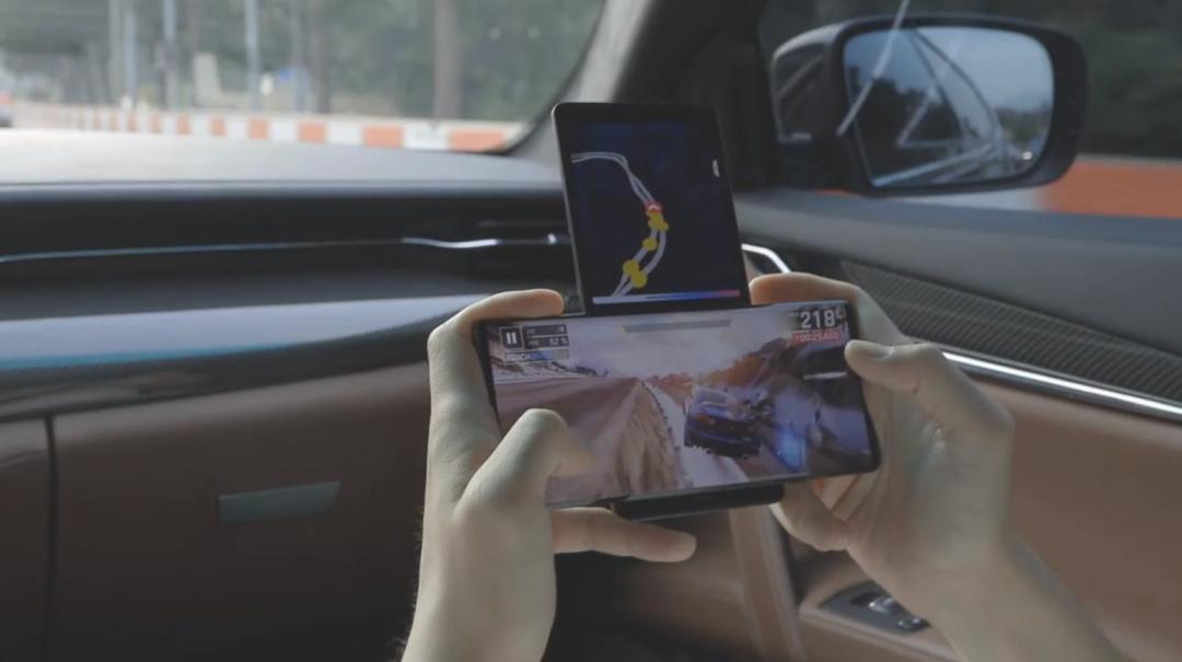 lg可弯曲屏幕,lg旋转屏