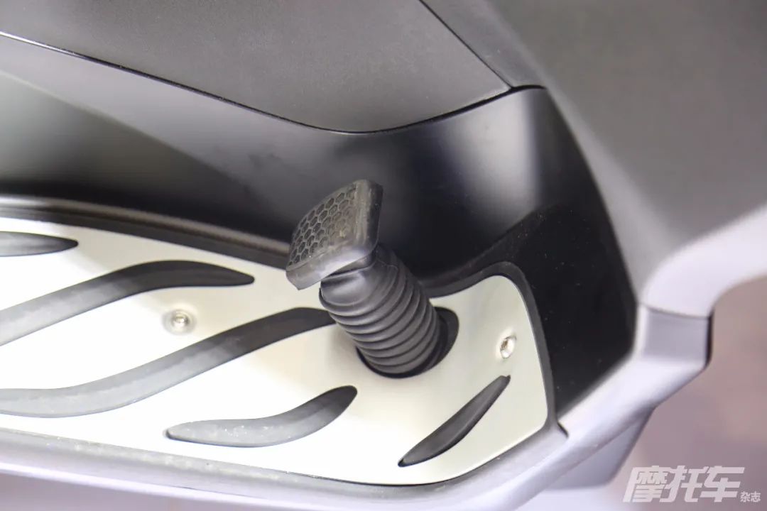 vespa重庆摩托车博览会新款发布,2021重庆摩博会vespa踏板