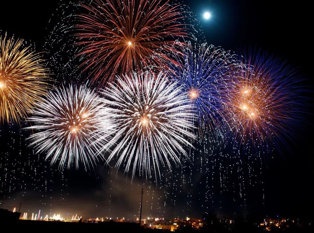 存款超200万家庭,八天突破100万粉丝