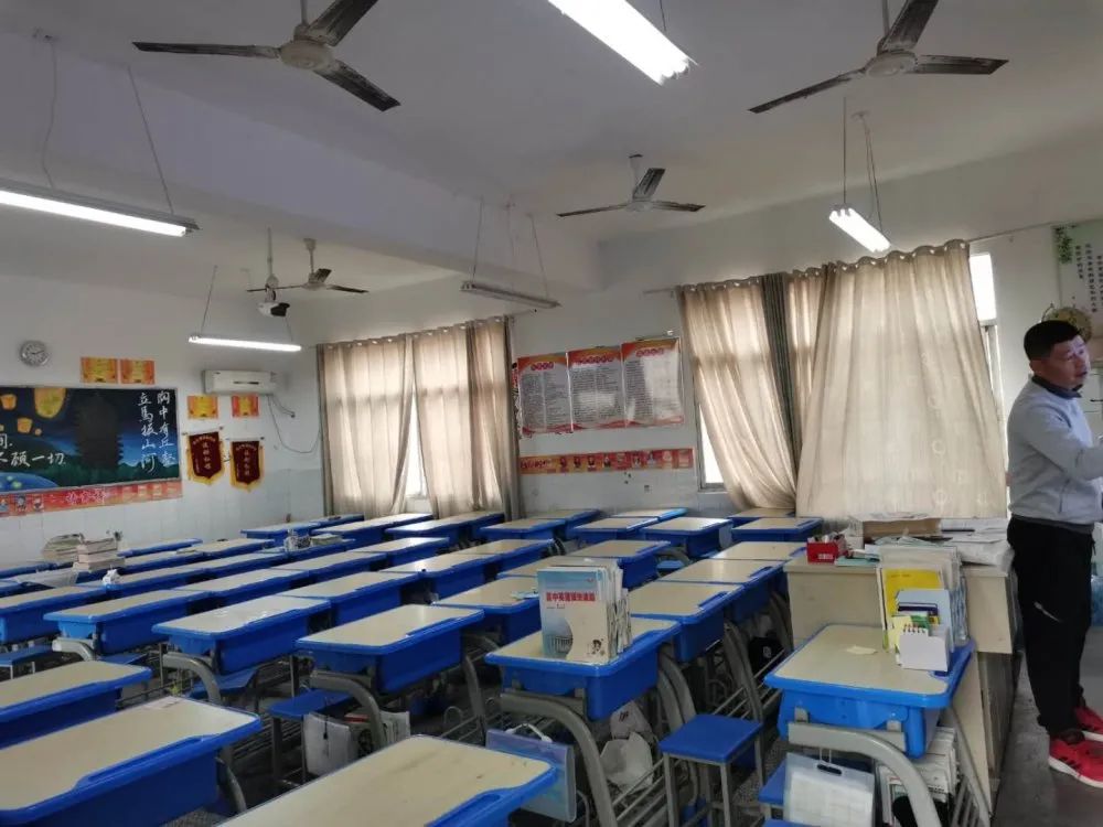 东佳文风越千年博河岸边漾清风——德安一中2019-2020学年度师德师风工作总结