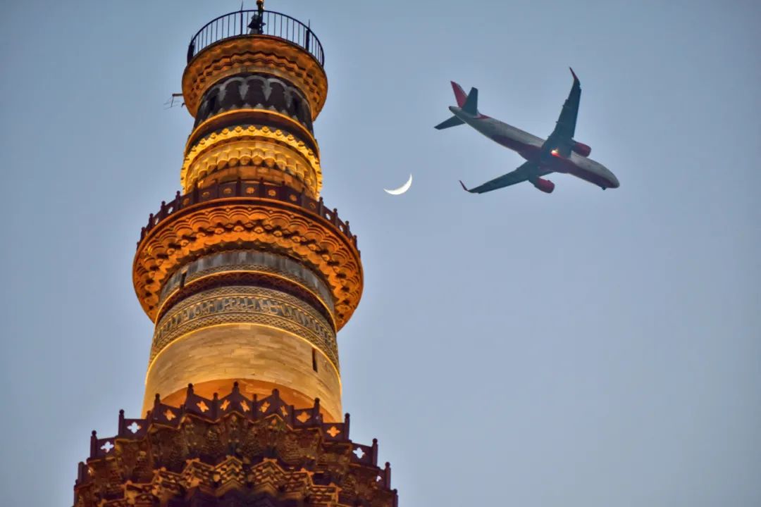 来，我们斗胆聊一下出国怎么玩