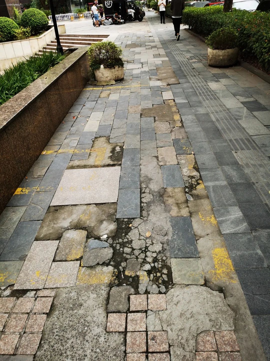 举报违法违纪行为范文,注意这些行为可能会毁掉你的孩子